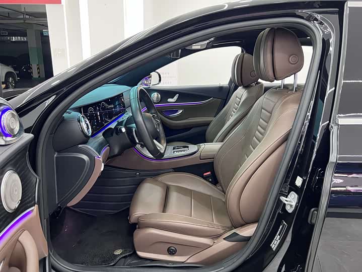 Mercedes-Benz E-Class 2023 E 260 L Sport — фото 8