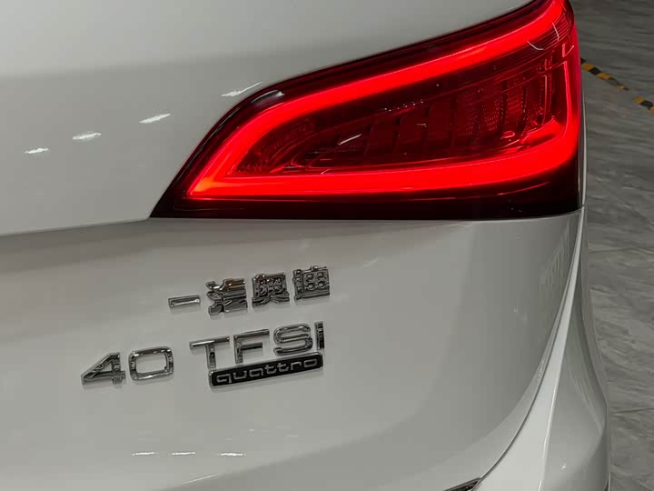 Audi Q5 2017 Plus 40 TFSI — фото 20