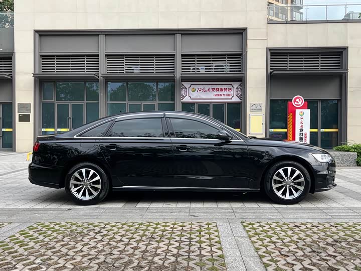 Audi A6L TFSI — фото 4