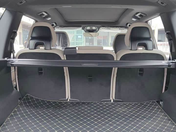 Volvo XC 90 2026 B 5 4 WD 5 — фото 20