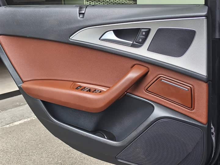 Audi A6L 2018 30 35 TFSI — фото 15