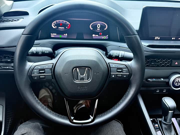 Honda Accord — фото 6