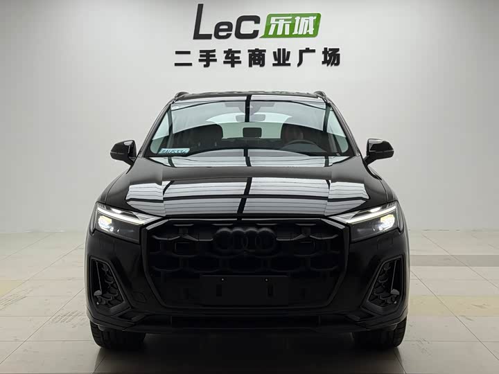 Audi Q 7 2025 45 TFSI quattro S line — фото 2