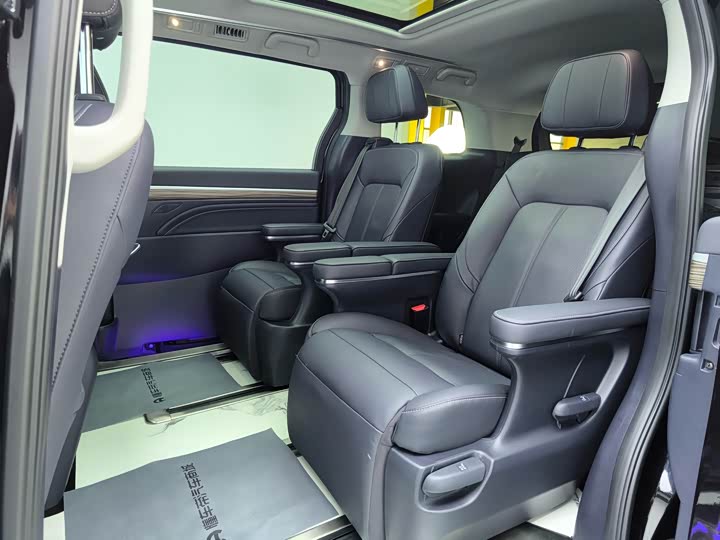 Trumpchi M8 2023 390 T — фото 10