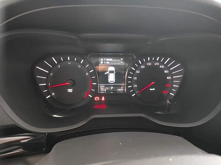 Trumpchi GS4 2017 235 T AT 2 WD — фото 12