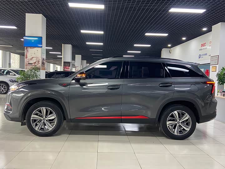 Changan CS75 PLUS 2022 1.5 T ATLuxury — фото 3
