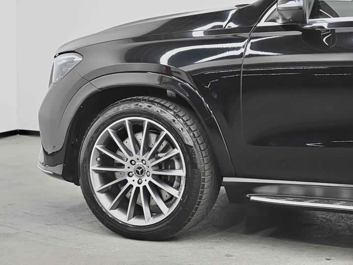Mercedes-Benz GLE — фото 32