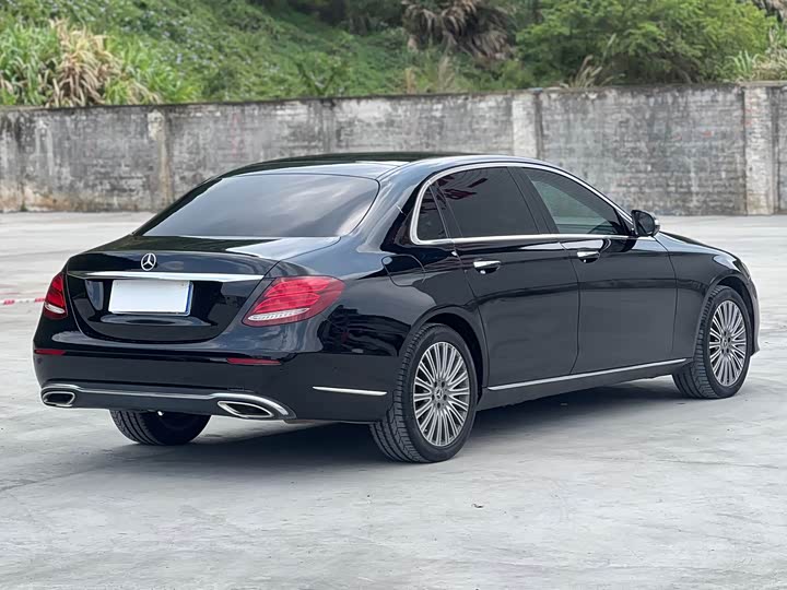 Mercedes-Benz E-Class 2020 E 300 L — фото 7