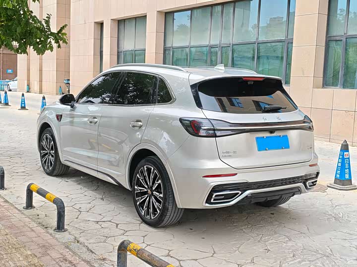 Hongqi HS5 2023 2.0 T 4 WD Pro — фото 14