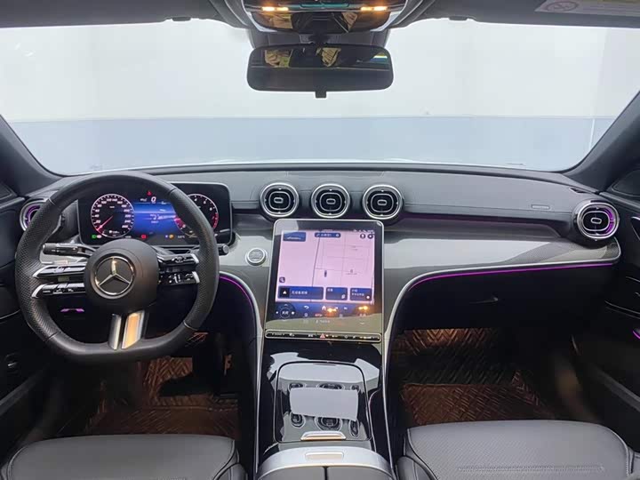 Mercedes-Benz C-Class 2024 C 260 L — фото 13