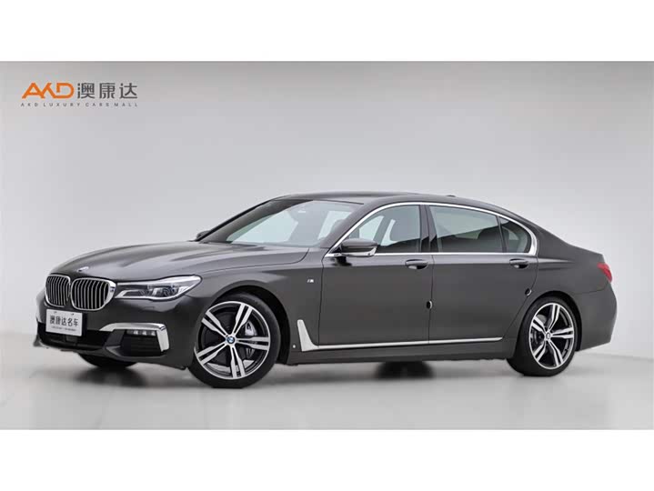 BMW 7-Series 2018 740 Li x Drive M — фото 1