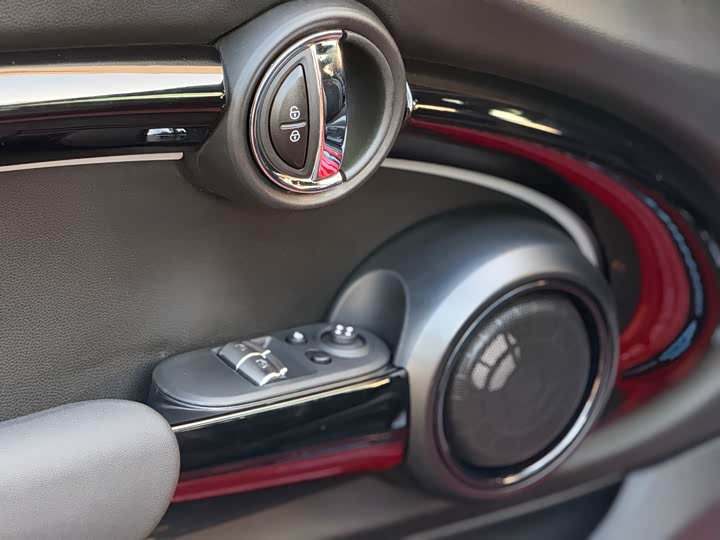 MINI Hatch — фото 16