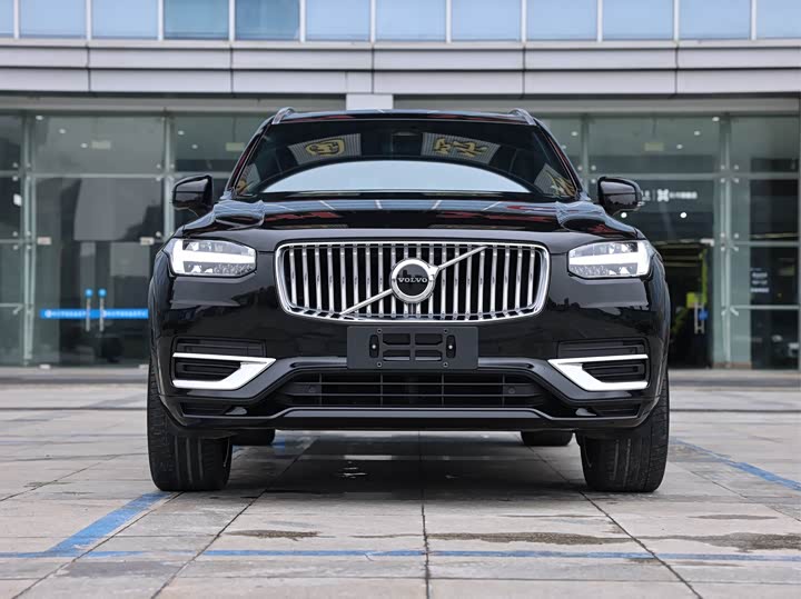 Volvo XC90 2023 B 5 — фото 2