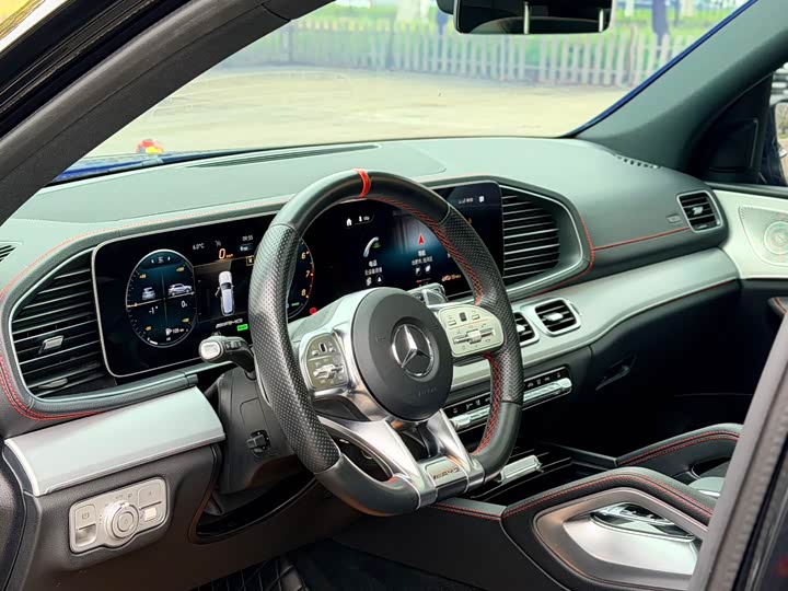 Mercedes-Benz GLE 2023 AMG GLE 53 4 MATIC+ — фото 4
