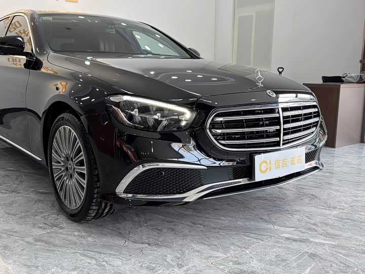 Mercedes-Benz E-Class 2021 E 300 L Luxury — фото 6