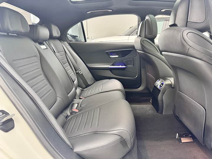 Mercedes-Benz C-Class 2024 C 260 L — фото 12