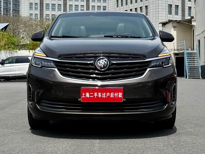 Buick GL 8 2021 652 T Luxury