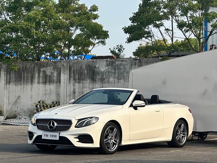 Mercedes-Benz E-Class 2018 E 200 4 MATIC — фото 1