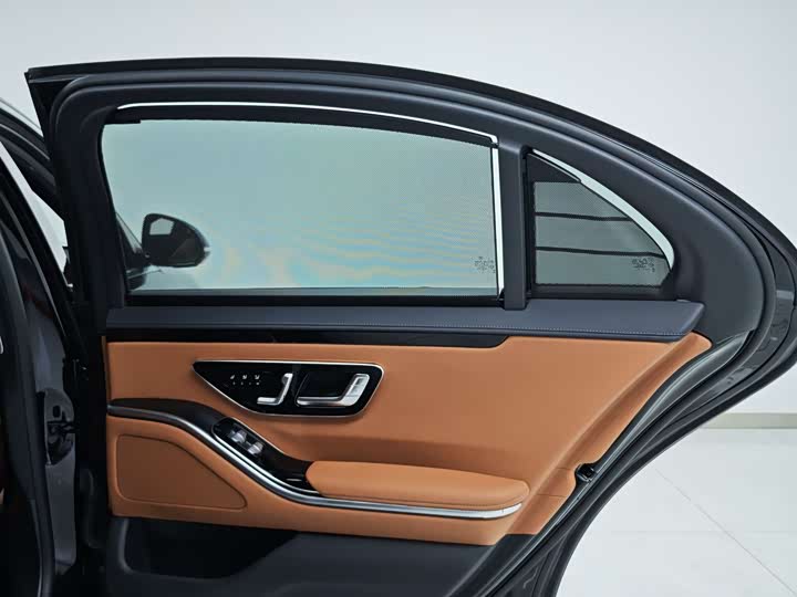 Mercedes-Benz S-Class S 400 L — фото 18