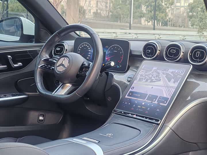 Mercedes-Benz C-Class 2023 C 200 L — фото 14