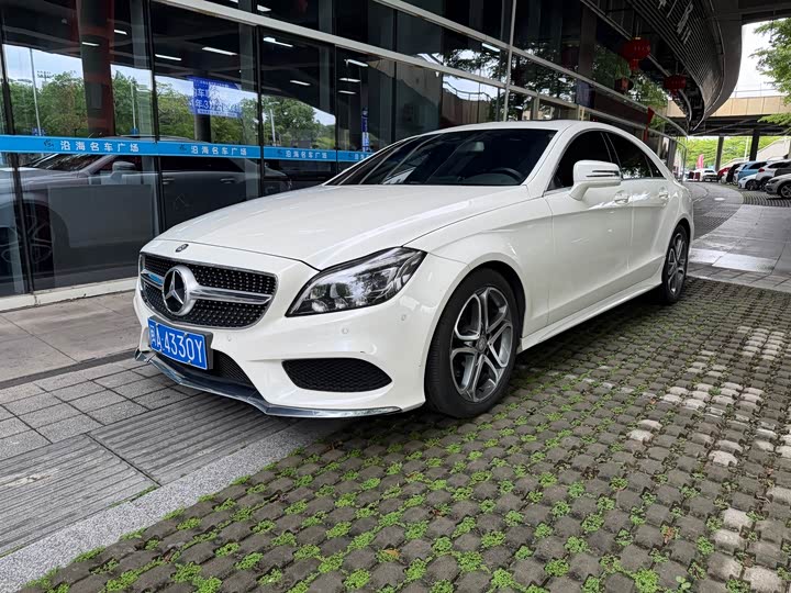 Mercedes-Benz CLS 2016 CLS 260 — фото 1
