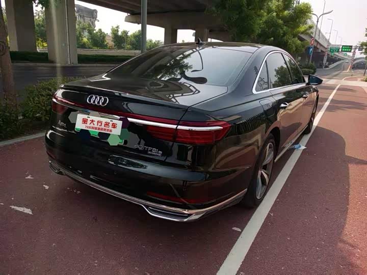 Audi A8 2022 A 8 L 60 TFSIe quattro — фото 4