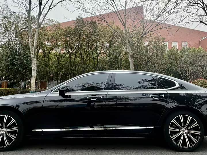 Volvo S90 2022 B 5 — фото 3