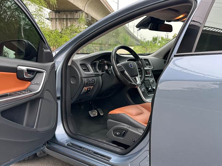 Volvo S60 2017 S 60 L T 5 — фото 3