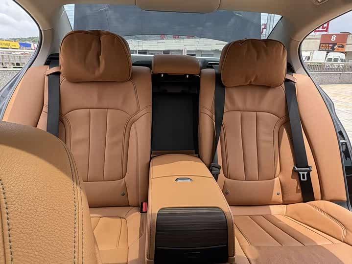 BMW 5-Series 2019 530 Li Leading — фото 29