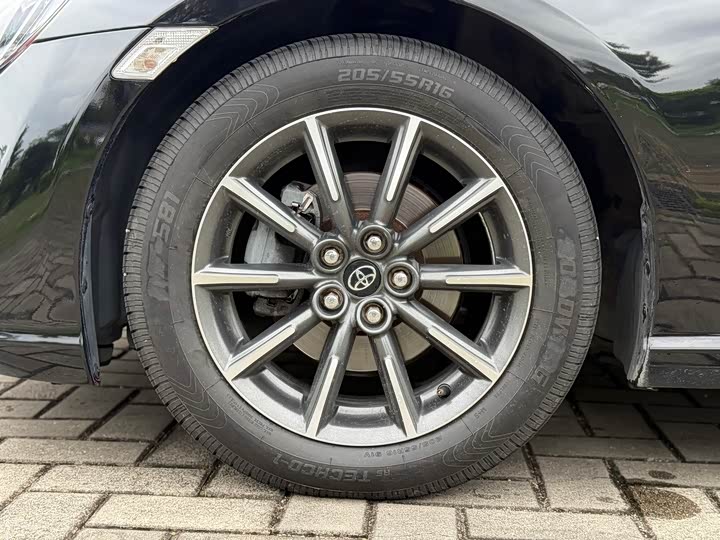 Toyota 86 2017 2.0 L MTLuxury — фото 6