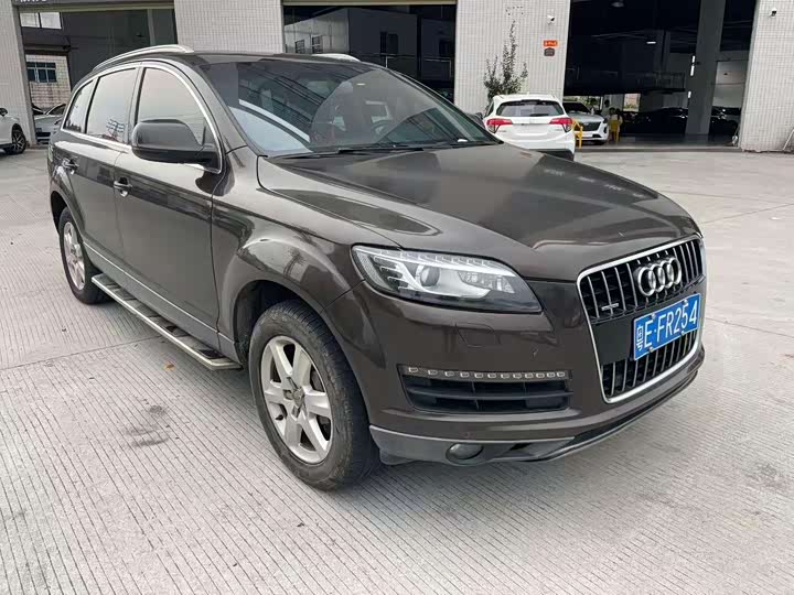 Audi Q7 2014 35 TFSI — фото 2