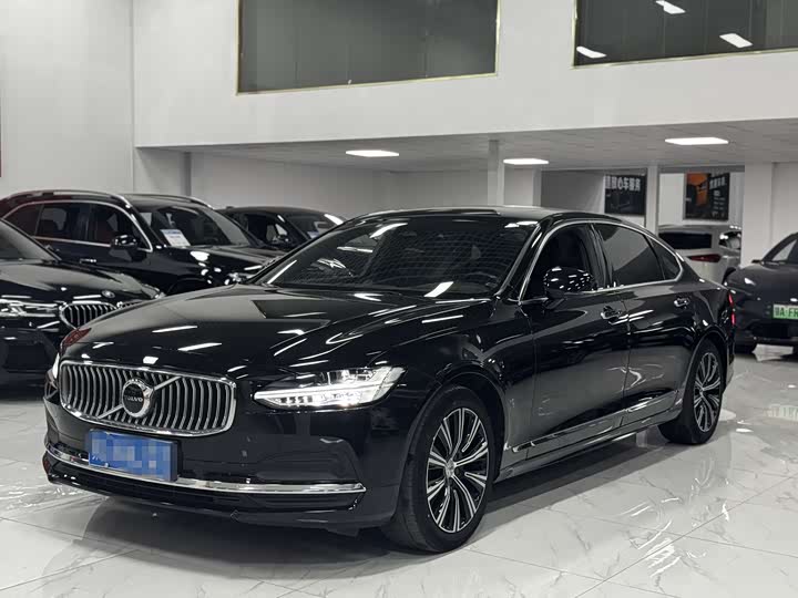 Volvo S90 2022 B 5 — фото 1