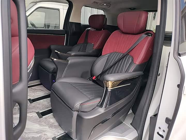 Trumpchi E9 2023 E 9 MAX — фото 17