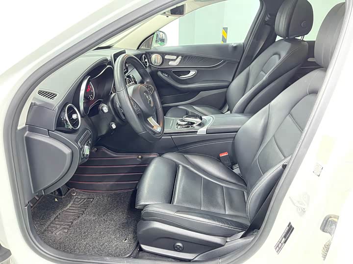 Mercedes-Benz C-Class 2018 C 200 L — фото 8