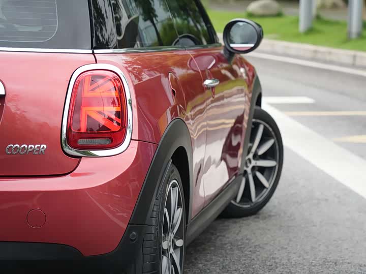 MINI Hatch — фото 14