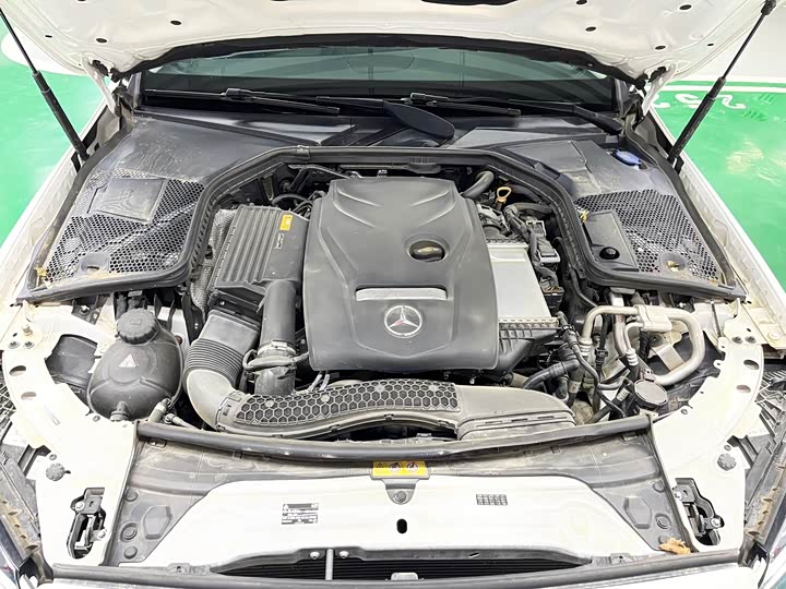 Mercedes-Benz C-Class 2018 C 200 L — фото 30