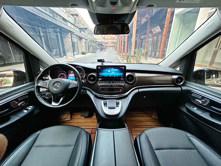Mercedes-Benz V-Class 2021 V 260 — фото 6