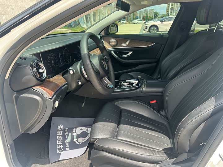 Mercedes-Benz E-Class 2016 E 200 L — фото 6