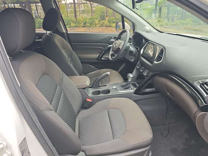 Trumpchi GS4 2017 200 T G-DCT 2 WD — фото 14