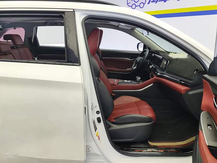 Changan CS75 PLUS 2020 2.0 T AT — фото 8