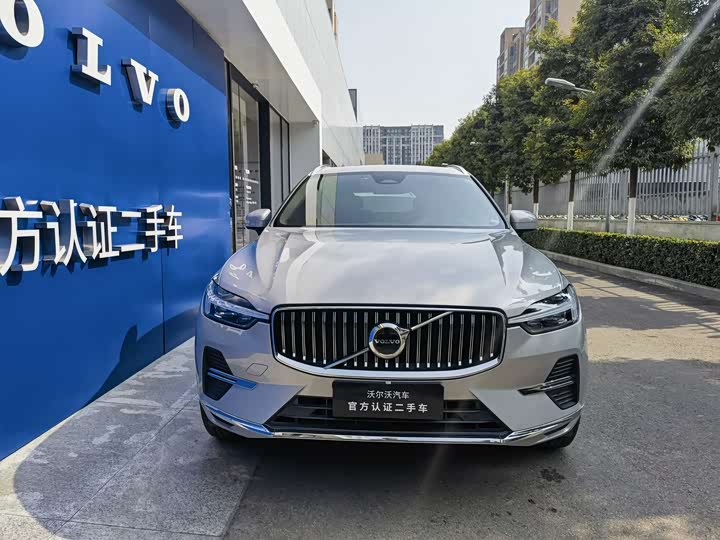 Volvo XC60 2024 B 5 4 WD — фото 2