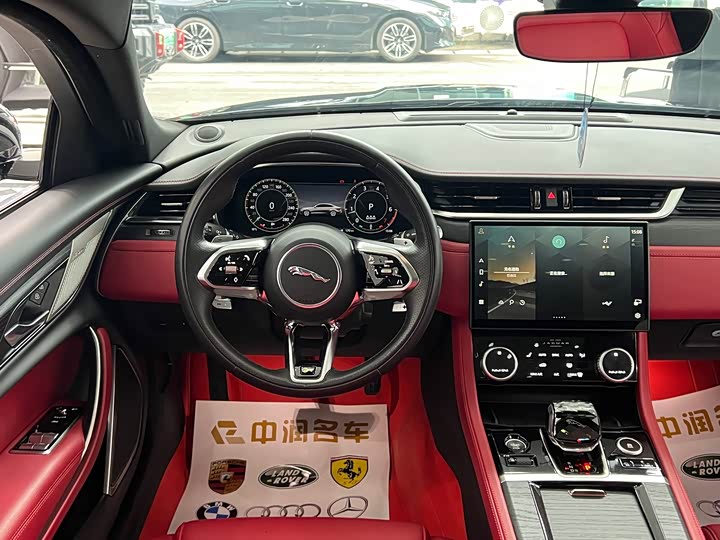 Jaguar XFL 2023 XFL 2.0 T P 250 2 WD — фото 7