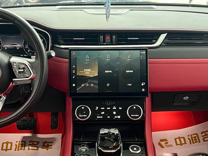 Jaguar XFL 2023 XFL 2.0 T P 250 2 WD — фото 6