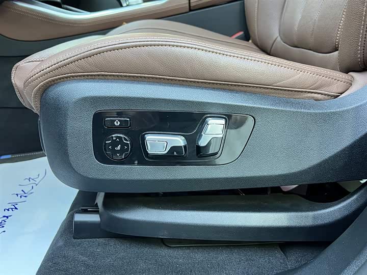 BMW X 5 2021 x Drive 40i M — фото 19