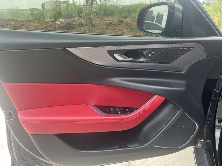 Jaguar XEL 2020 2.0 T 200 PS R-DYNAMIC S — фото 15