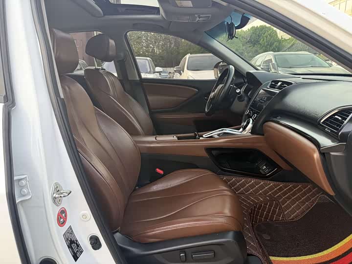 Acura CDX 2016 1.5 T 2 WD — фото 7