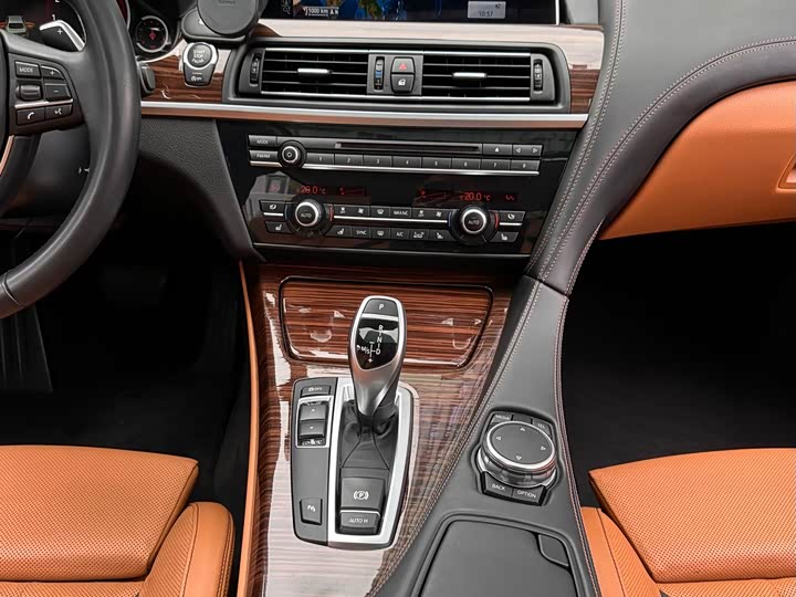BMW 6-Series 2016 640i Gran Coupe — фото 21