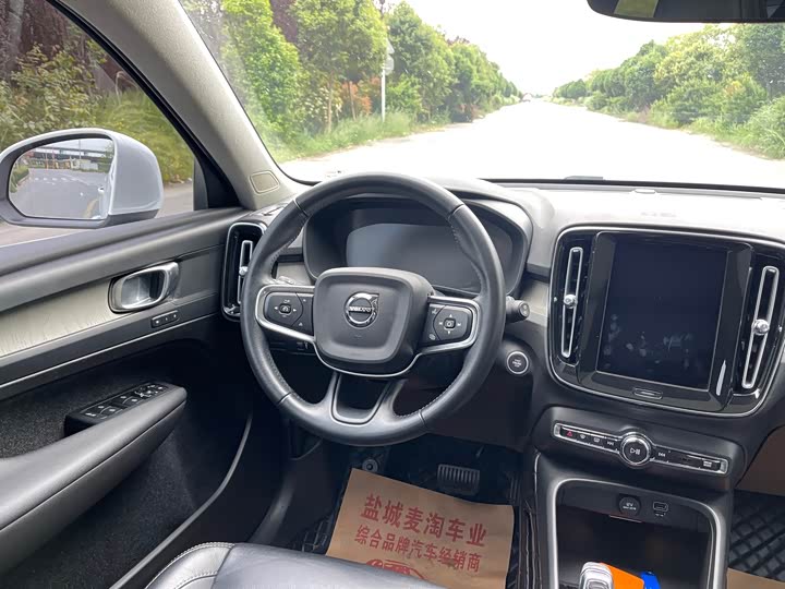 Volvo XC40 2021 T 4 WD — фото 14