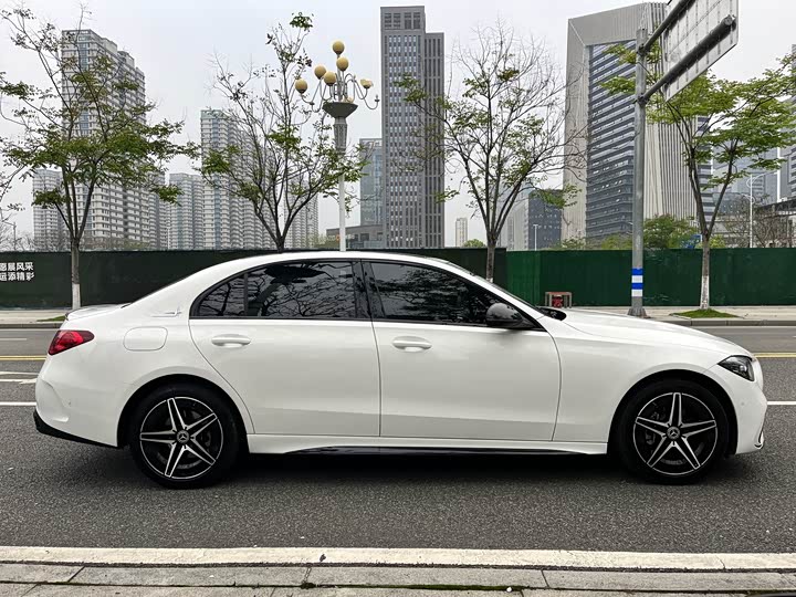 Mercedes-Benz C-Class 2024 C 260 L — фото 18