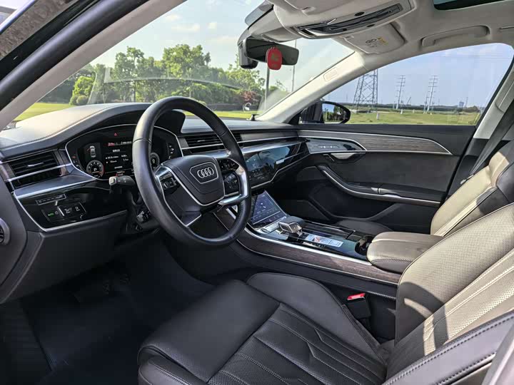 Audi A8 2021 A 8 L 55 TFSI quattro Premium — фото 8